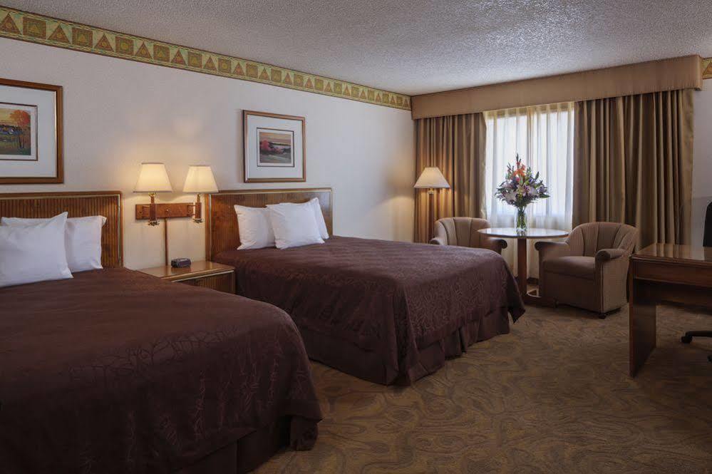 High Desert Inn Elko Eksteriør bilde
