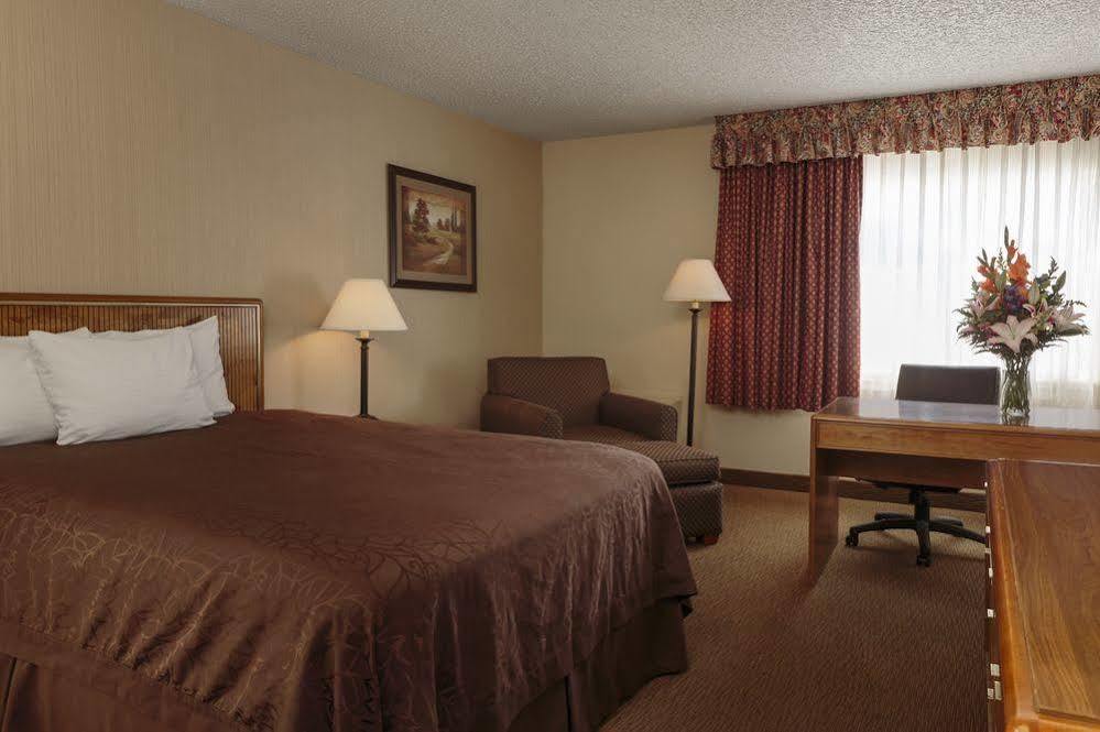 High Desert Inn Elko Eksteriør bilde